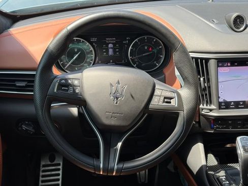 Used 2023 Maserati Levante F Tributo AWD/4WD image 47