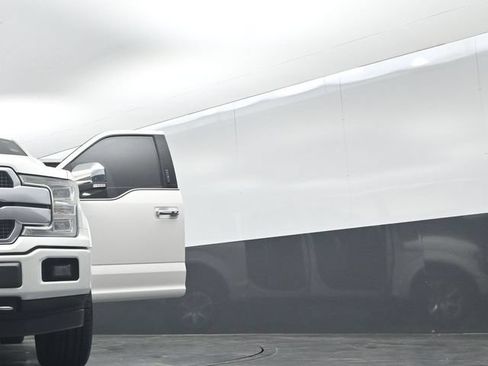 Used 2018 Ford F150 Platinum w/ Equipment Group 701A Luxury AWD/4WD image 72