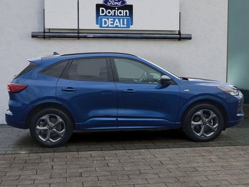 Certified 2023 Ford Escape ST-Line w/ Tech Pack #1 AWD/4WD image 2