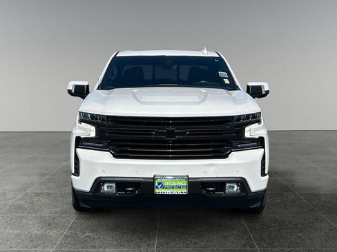Used 2022 Chevrolet Silverado 1500 High Country w/ Technology Package AWD/4WD image 2