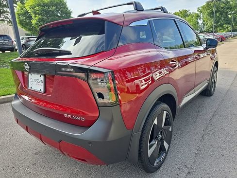 Certified 2025 Nissan Kicks SR w/ Illumination Package AWD/4WD image 8