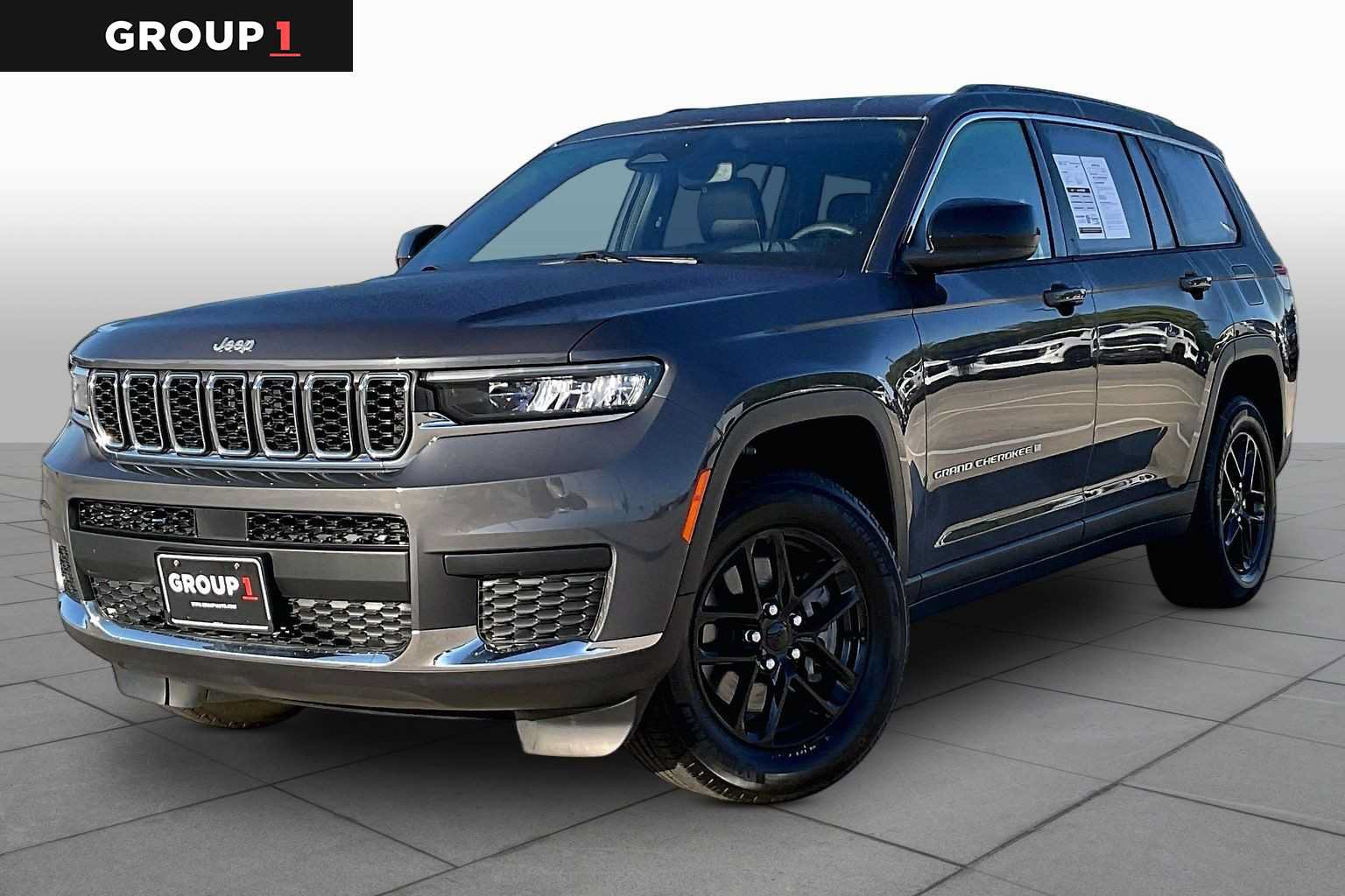 Used 2024 Jeep Grand Cherokee L Laredo RWD image 1