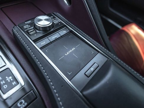 Used 2018 Lexus LC 500 Coupe RWD image 18