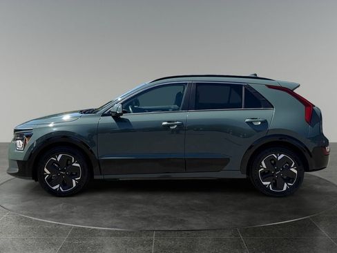 Used 2023 Kia Niro Wave w/ Wave Preserve Package FWD image 5