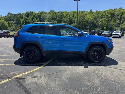 Used 2021 Jeep Cherokee Trailhawk w/ Sun, Sound & Nav Group AWD/4WD image 7