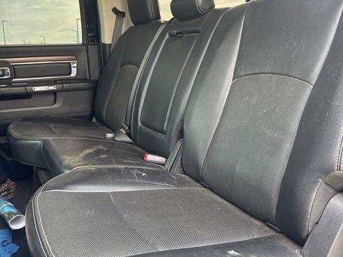 Used 2014 RAM 1500 Laramie w/ Convenience Group image 12