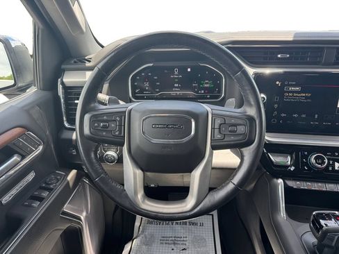 Used 2023 GMC Sierra 1500 Denali w/ Denali Reserve Package AWD/4WD image 14