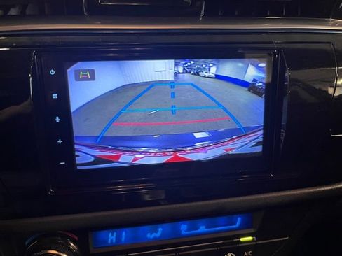 Used 2016 Toyota Corolla S image 29