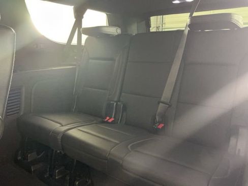 Used 2021 GMC Yukon XL Denali AWD/4WD image 29