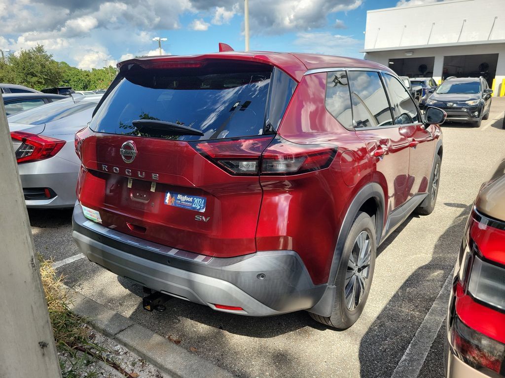 Used 2021 Nissan Rogue SV FWD image 3