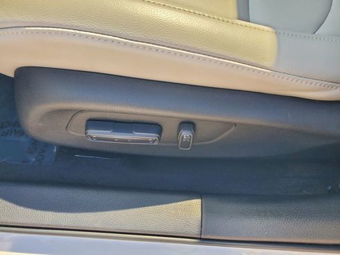 Certified 2023 Acura Integra Base image 18