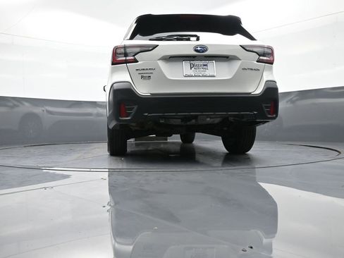 Used 2022 Subaru Outback Premium image 30
