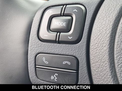 Used 2023 Lexus IS 300 w/ Comfort Package RWD image 5