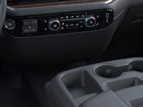 Used 2025 GMC Sierra 1500 Elevation w/ LPO, Elevation Black Package image 47