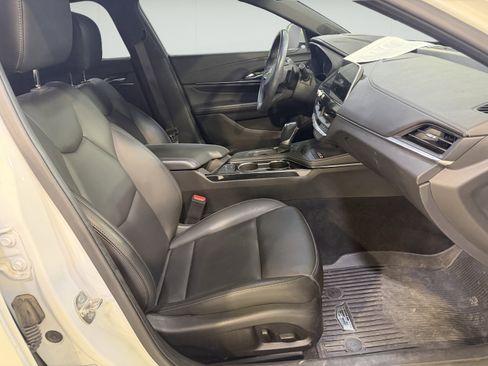 Used 2024 Cadillac CT4 Luxury w/ Cold Weather Package RWD image 12