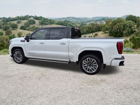 Used 2024 GMC Sierra 1500 Denali Ultimate AWD/4WD image 7