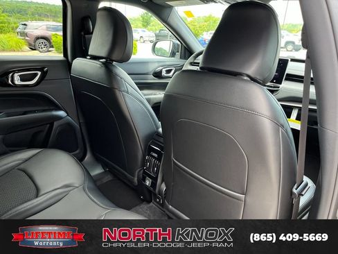 New 2026 Jeep Compass Latitude AWD/4WD image 23
