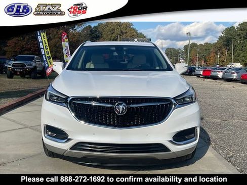Used 2020 Buick Enclave Premium image 2
