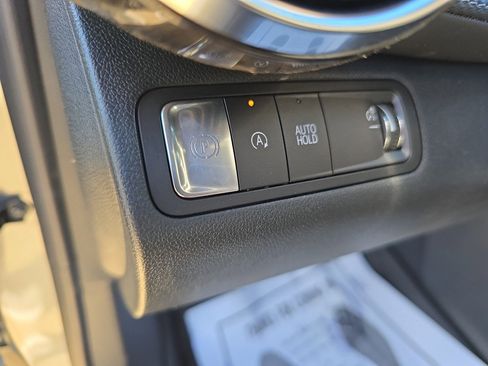 New 2026 Chevrolet Equinox LT image 20