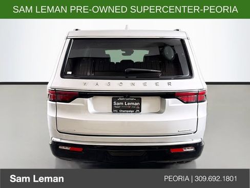 Used 2023 Jeep Wagoneer Series II AWD/4WD image 6