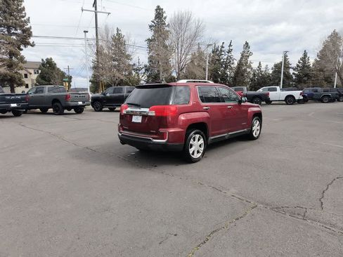 Used 2017 GMC Terrain SLT image 5