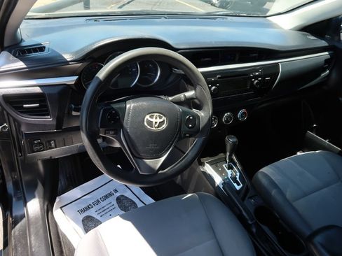 Used 2015 Toyota Corolla L FWD image 6