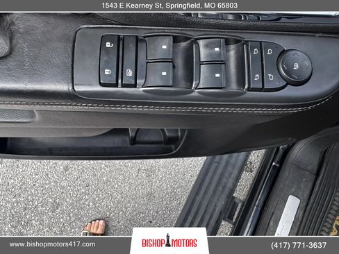 Used 2012 Cadillac Escalade Platinum image 26