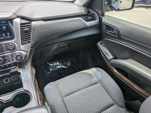 Used 2019 Chevrolet Tahoe LS RWD image 17