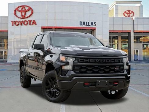 Used 2022 Chevrolet Silverado 1500 Custom Trail Boss AWD/4WD image 1