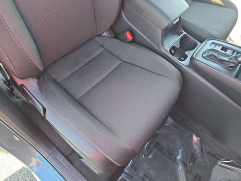 Used 2026 Honda CR-V EX image 10