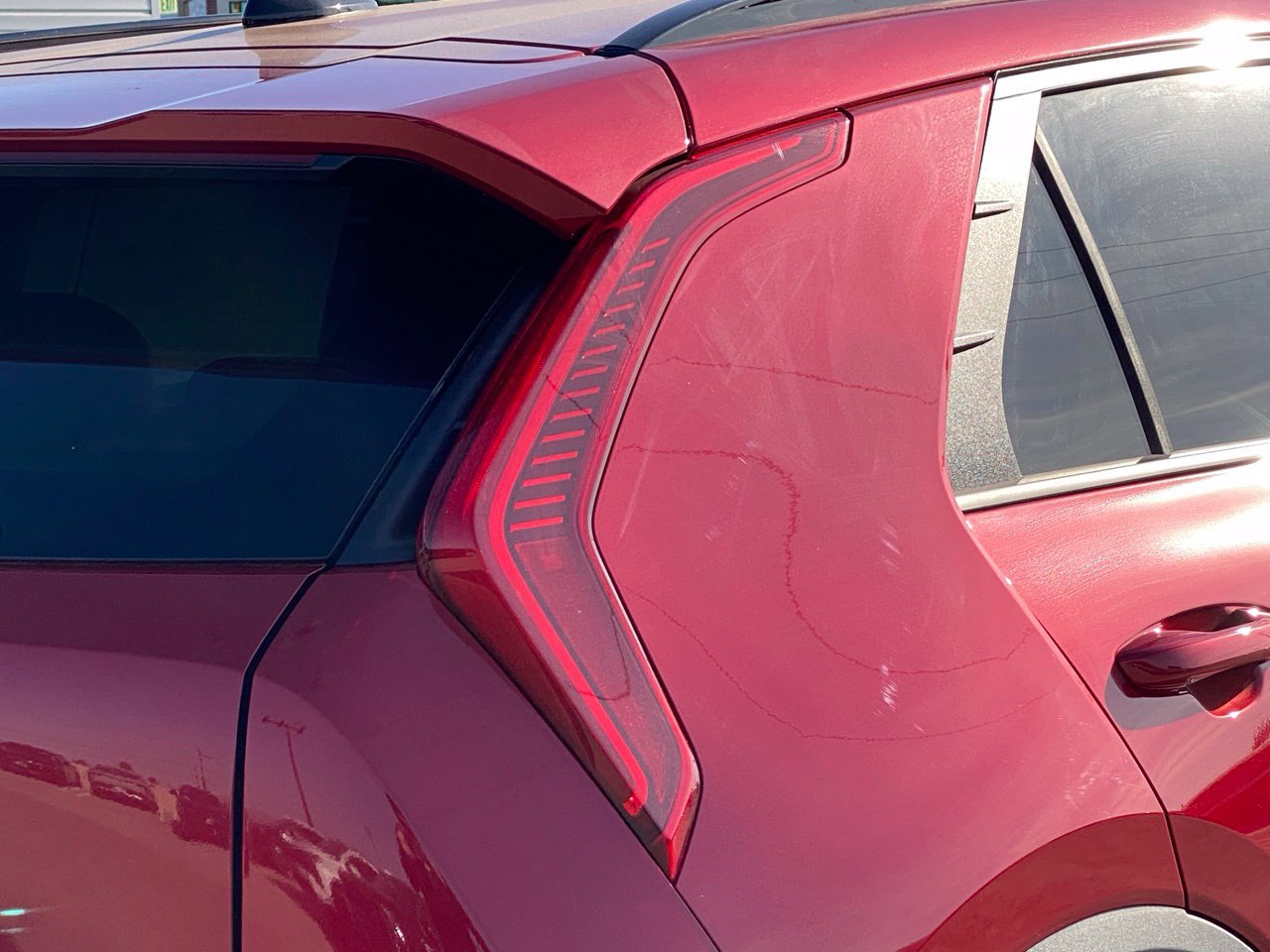 New 2026 Kia Niro EX FWD image 4