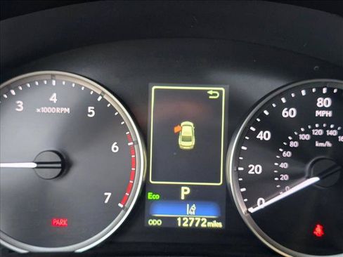 Used 2025 Lexus IS 300 w/ Premium Package RWD image 10