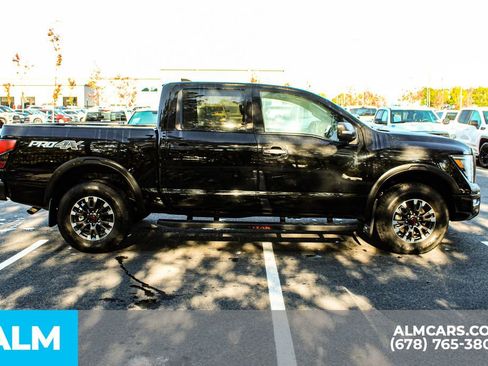 Used 2023 Nissan Titan PRO-4X w/ Pro-4x Convenience Package image 9