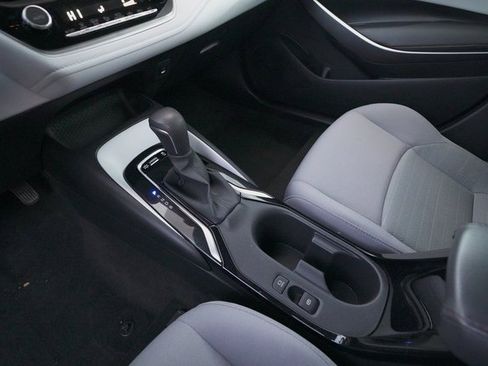 Certified 2024 Toyota Corolla SE image 21