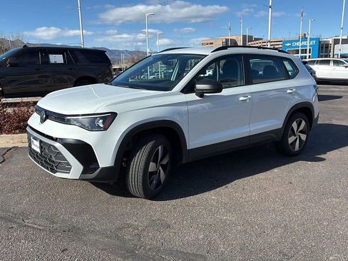 New 2026 Volkswagen Taos S AWD/4WD image 3