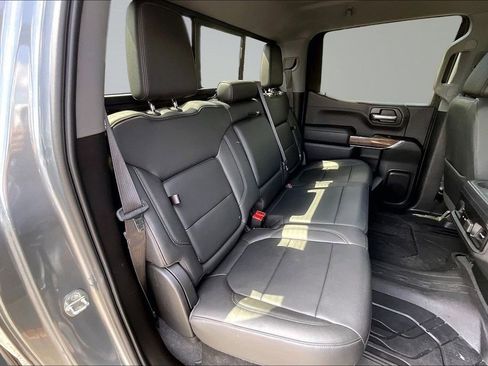 Used 2019 Chevrolet Silverado 1500 LT Trail Boss AWD/4WD image 27