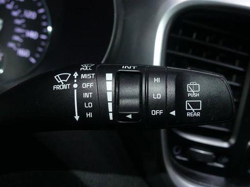 Used 2020 Kia Sorento LX w/ LX I4 Convenience Package image 31