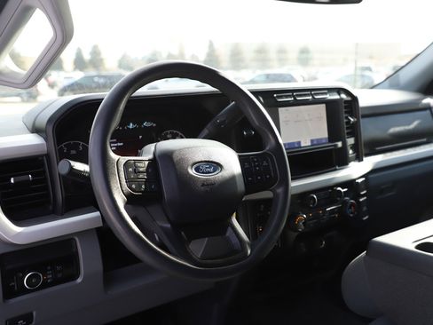 Used 2023 Ford F250 XLT image 19