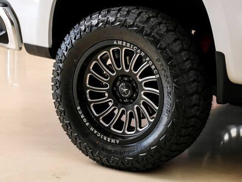 Used 2019 Chevrolet Silverado 1500 LTZ w/ LTZ Texas Edition AWD/4WD image 63