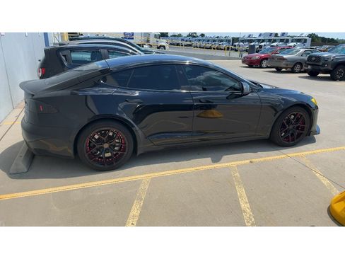 Used 2021 Tesla Model S Plaid AWD/4WD image 3