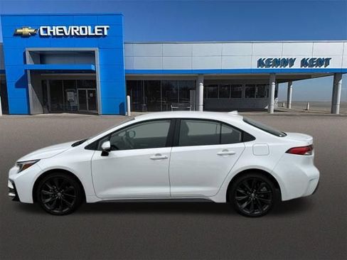 Used 2026 Toyota Corolla SE FWD image 31
