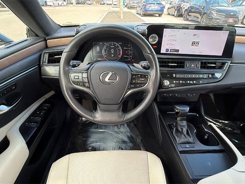 Used 2023 Lexus ES 350 w/ Premium Package image 28