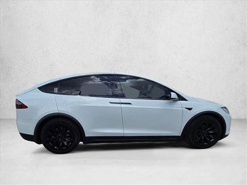 Used 2018 Tesla Model X 100D image 4