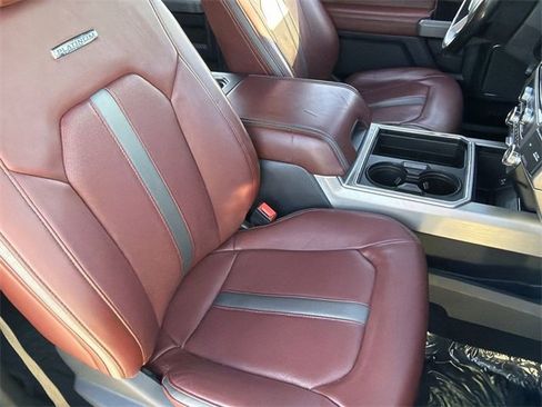 Used 2022 Ford F350 Platinum w/ FX4 Off-Road Package image 11