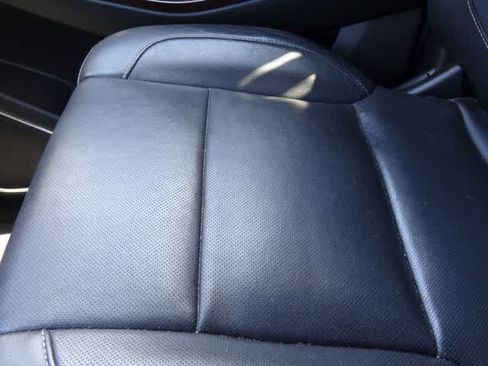 Used 2018 GMC Yukon SLT AWD/4WD image 27