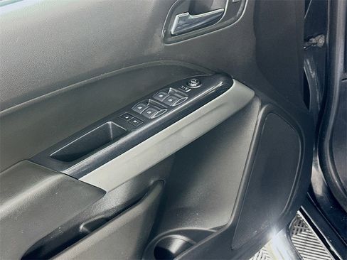 Used 2018 Chevrolet Colorado LT w/ Luxury Package, Chrome image 18