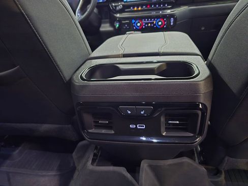 Used 2024 Chevrolet Silverado 1500 ZR2 AWD/4WD image 40