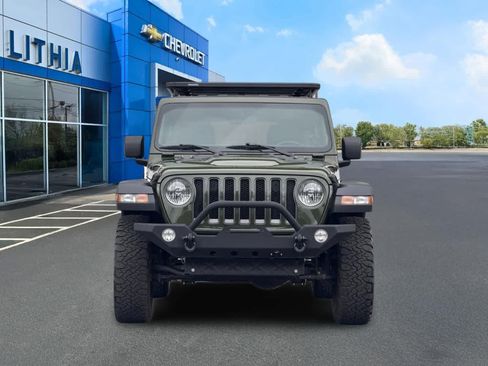 Used 2021 Jeep Wrangler Unlimited Rubicon w/ Dual Top Group AWD/4WD image 10