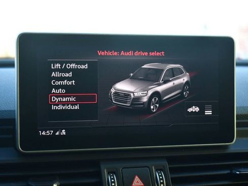 Used 2018 Audi SQ5 Premium Plus w/ S Sport Package image 46