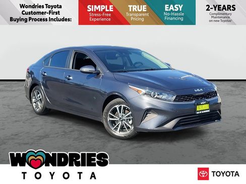 Used 2023 Kia Forte LXS w/ LXS Technology Package image 1
